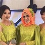 Kebaya Untuk Hijab Modern Elegan